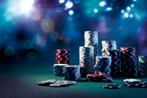Tangkapan layar aplikasi mobile mpo5000 menampilkan dashboard permainan Liga 1 dan live-dealer